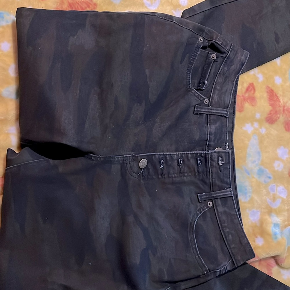 Women’s jeans